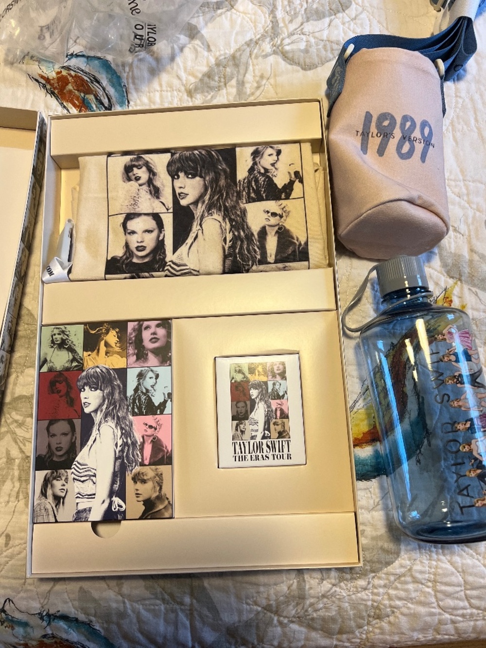 Taylor Swift Vip box and 1989 plastic water bottle new in box